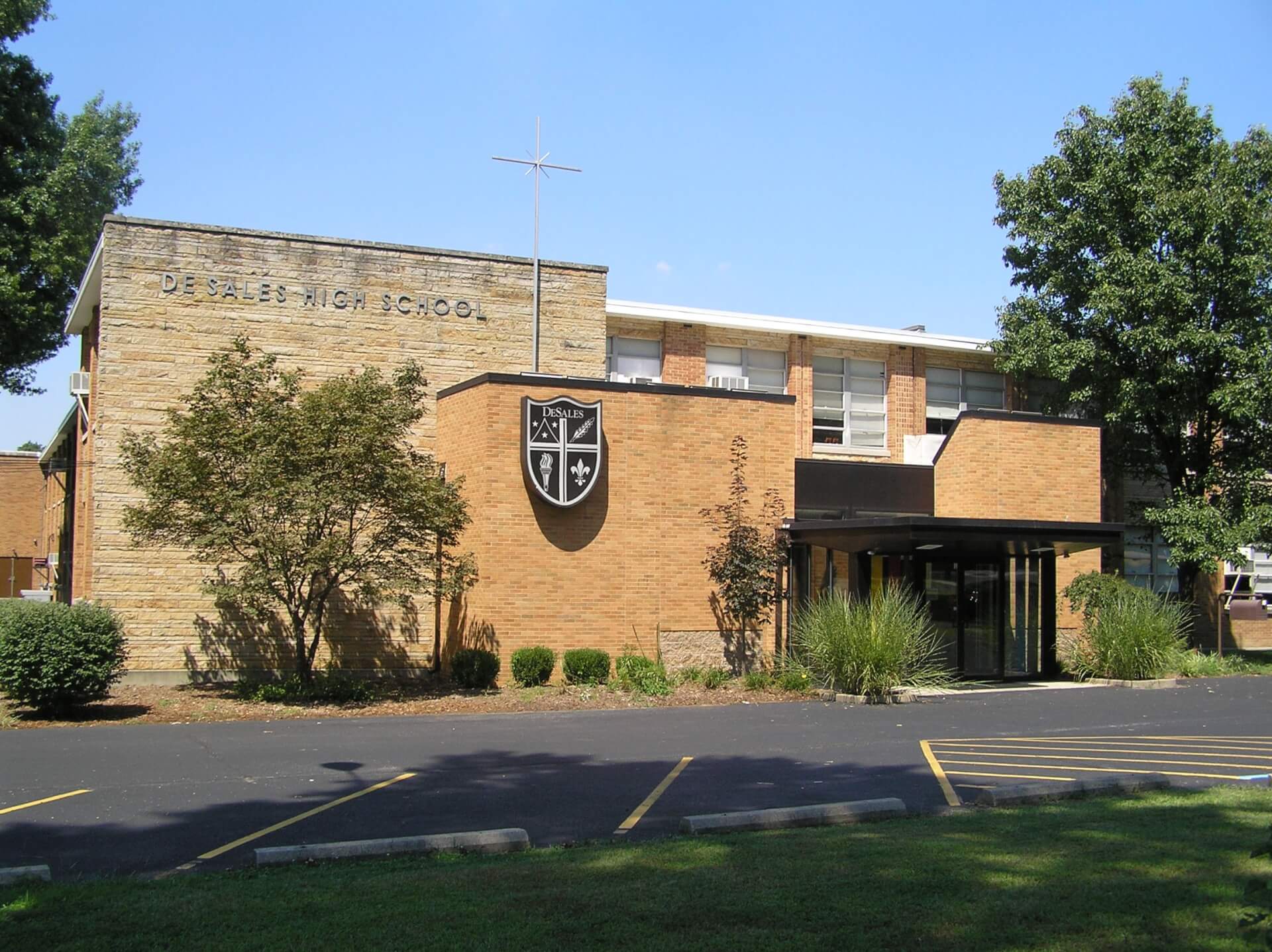 DeSales High School Profile Louisville Catholic Schools
